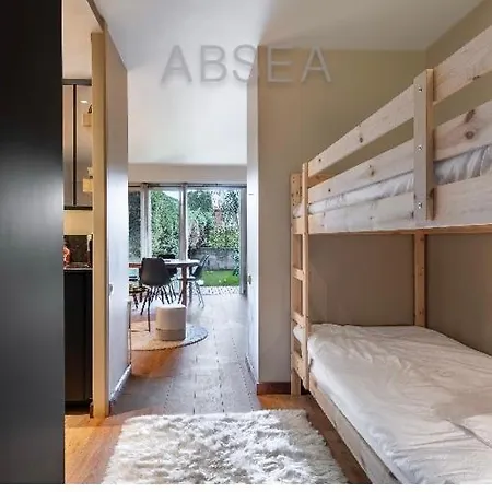 Lägenhet Renovated With Garden Pool Air Conditioning 4 Sleeps