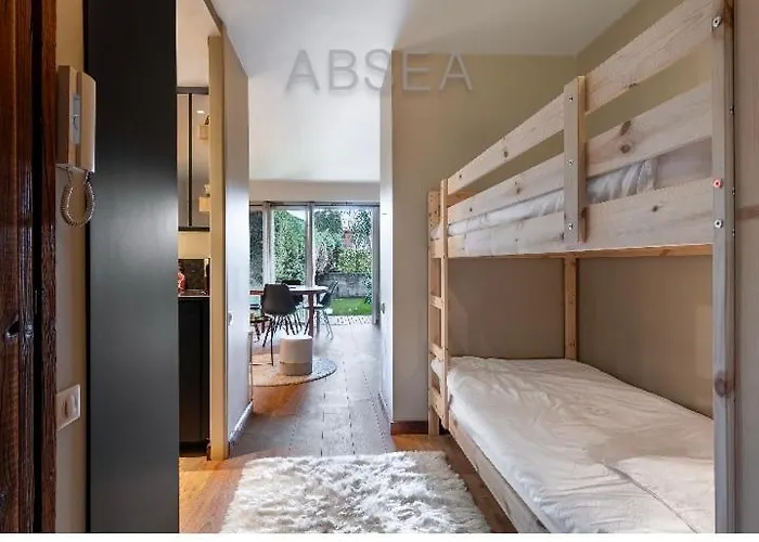 شقة Nice Renovated Studio With Garden Pool Air Conditioning 4 Sleeps